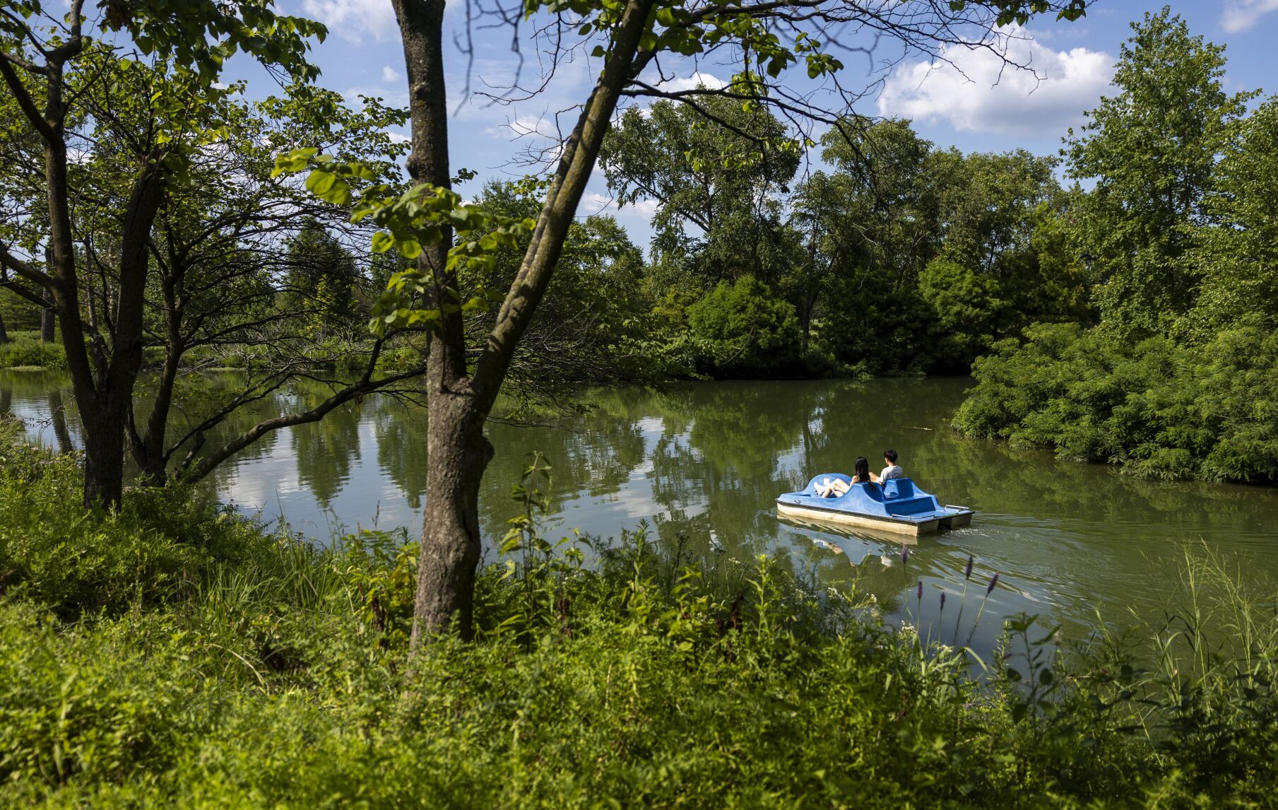 Boaters enjoy the waters of Forest Park
